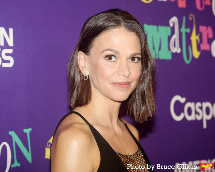 Photos: ONCE UPON A MATTRESS Stars Hit The Pink Carpet on Opening Night Image
