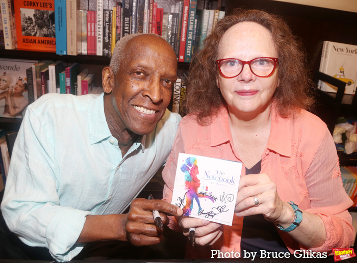 Photos: THE NOTEBOOK Cast at Barnes & Noble CD Signing Event Image