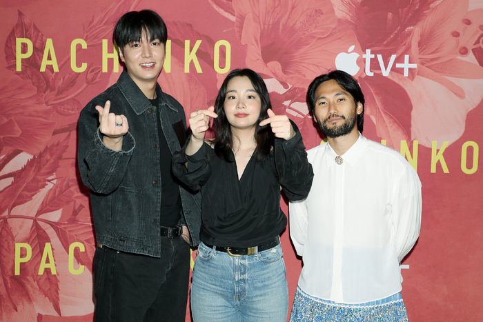 Photos: Jin Ha and others at the press conference for the second season of Apple TV series PACHINKO Image