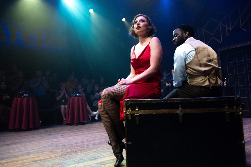 Review: Actor's Express Puts on a Dark, Seductive CABARET Image