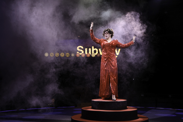 Photos: First Look At TOOTSIE At North Shore Music Theatre Image