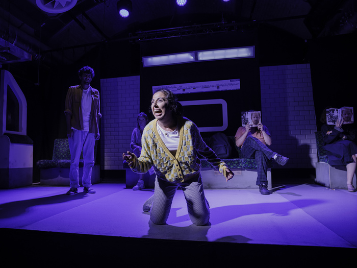 Review: COCKFOSTERS, Turbine Theatre Image