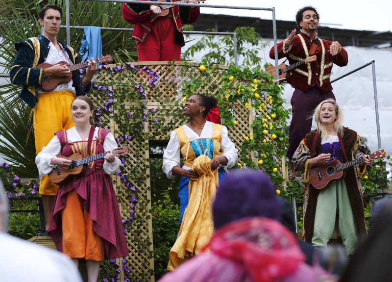 Review: MUCH ADO ABOUT NOTHING, Open Bar Theatre Image