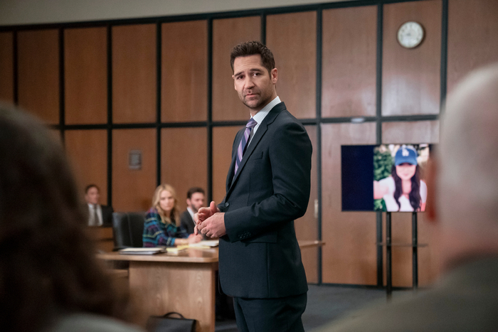 Photos: Netflix Shares First-Look Images for Season 3 of THE LINCOLN LAWYER  Image