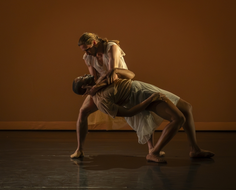 Interview: Artistic Directors Talk About Contemporary Ballet Company Konverjdans Image