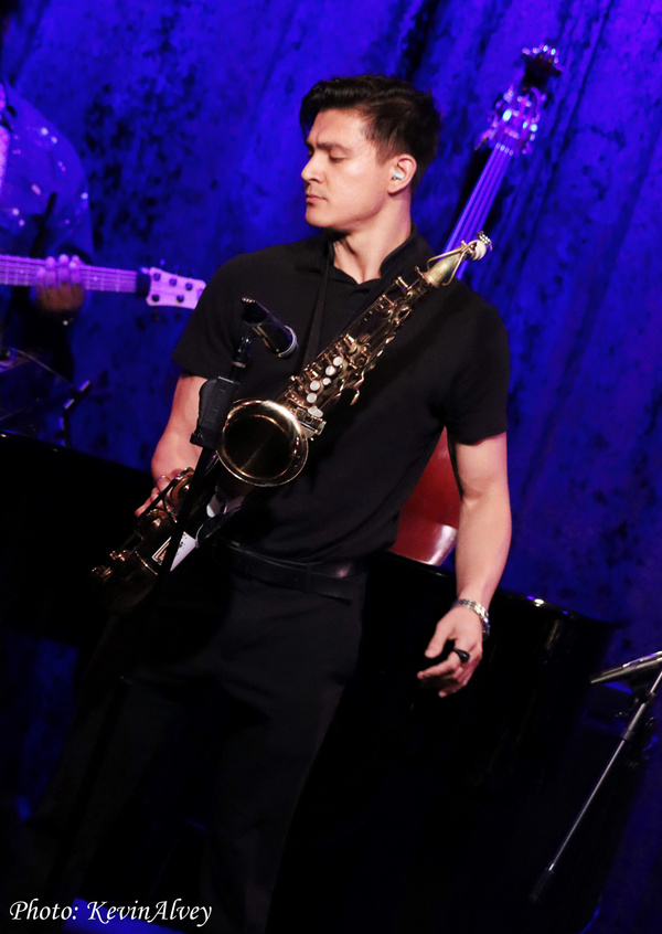 Photos: Steve Ross & CAST PARTY at Birdland  Image