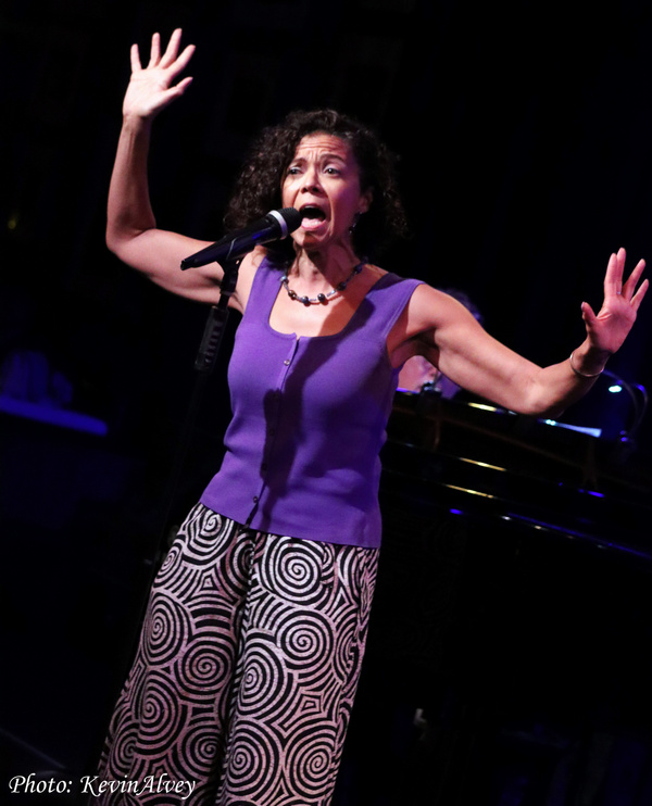 Photos: Steve Ross & CAST PARTY at Birdland  Image