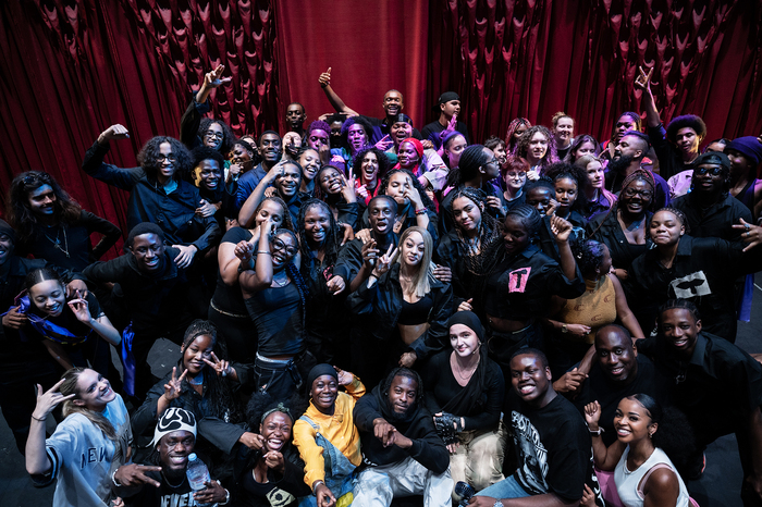 Photos: A LONG GOODBYE at Hackney Empire  Image