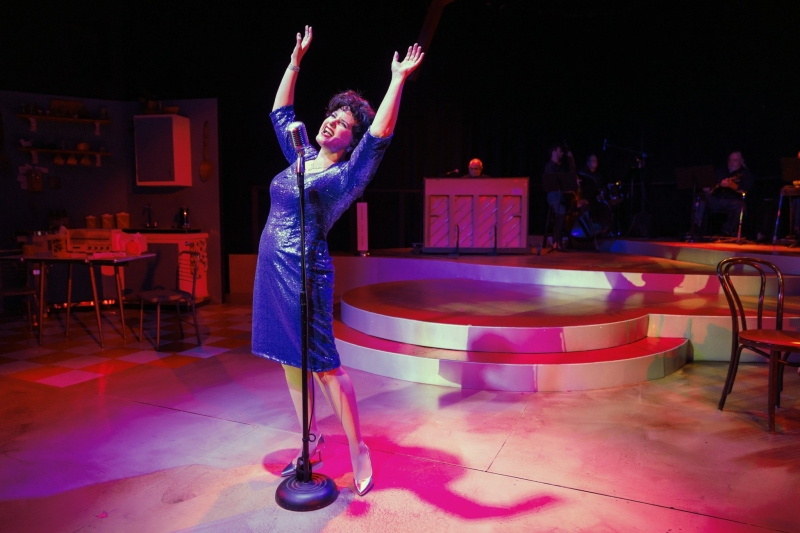 Review: ALWAYS...PATSY CLINE at Hillbarn Theatre  Image