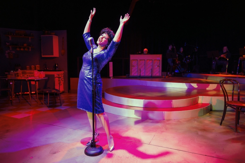 Review: ALWAYS...PATSY CLINE at Hillbarn Theatre Image