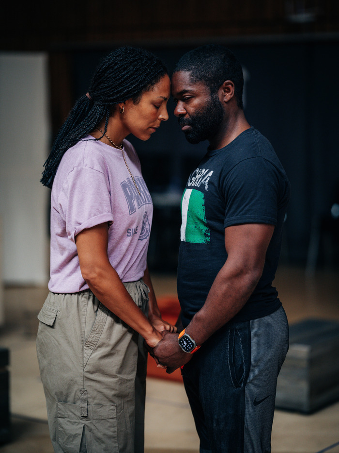 Photos: CORIOLANUS in Rehearsals at the National Theatre Image