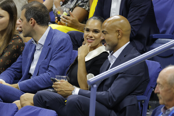 Photos: Lin-Manuel Miranda, Shoshana Bean, & More Attend Day 1 of the US Open Main Draw Image