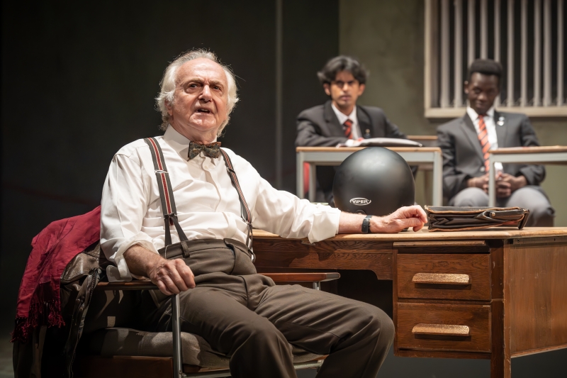 Review: THE HISTORY BOYS, Theatre Royal Bath  Image