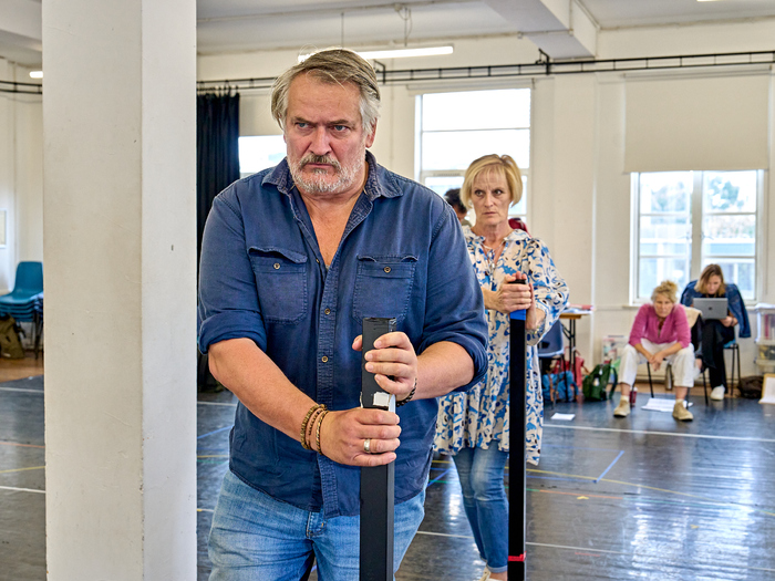 Photos: MURDER ON THE ORIENT EXPRESS UK and Ireland Tour in Rehearsal  Image