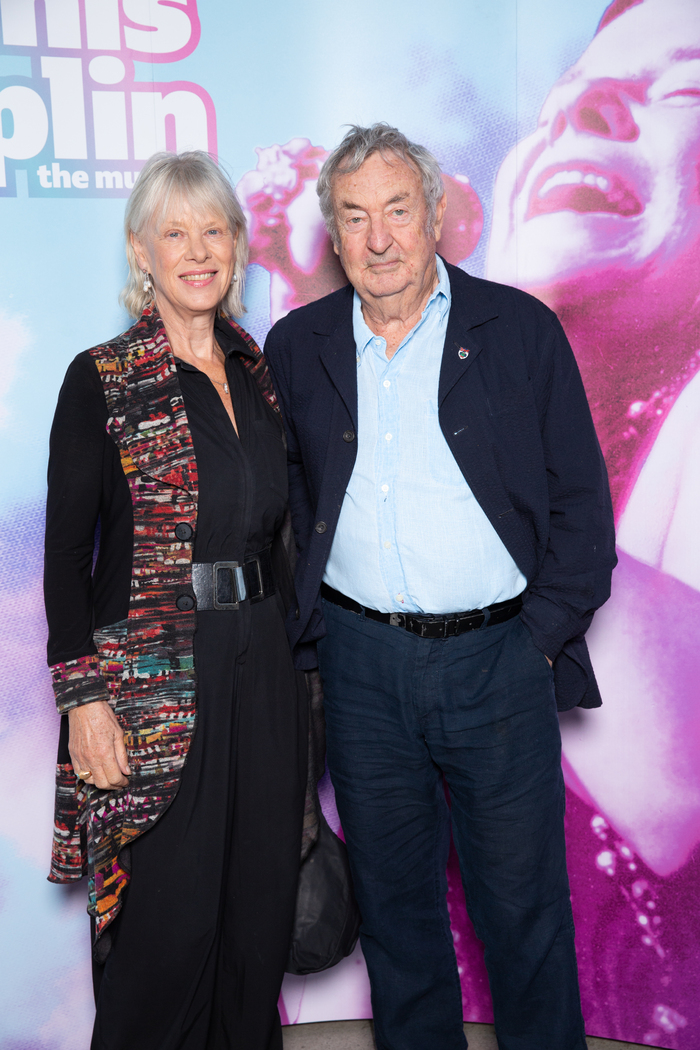  




Nick Mason (Pink Floyd) & Annette Lynton Photo