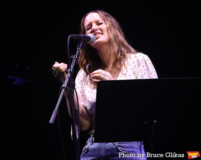 Photos: Ingrid Michaelson Performs Songs from New Album at THE NOTEBOOK Image