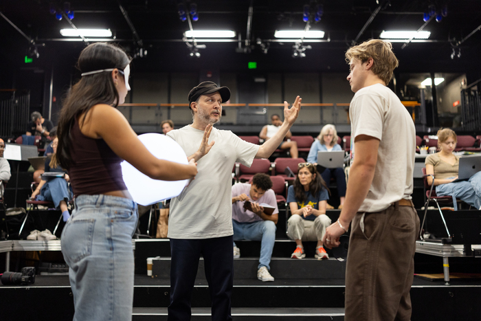 Photos: ROMEO AND JULIET Finishes Rehearsals at A.R.T Image