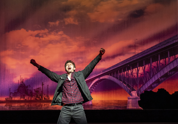 Photos: THE FULL MONTY at Paramount Theatre  Image