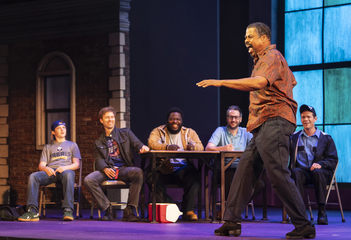 Photos: THE FULL MONTY at Paramount Theatre  Image