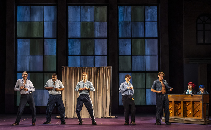 Photos: THE FULL MONTY at Paramount Theatre  Image