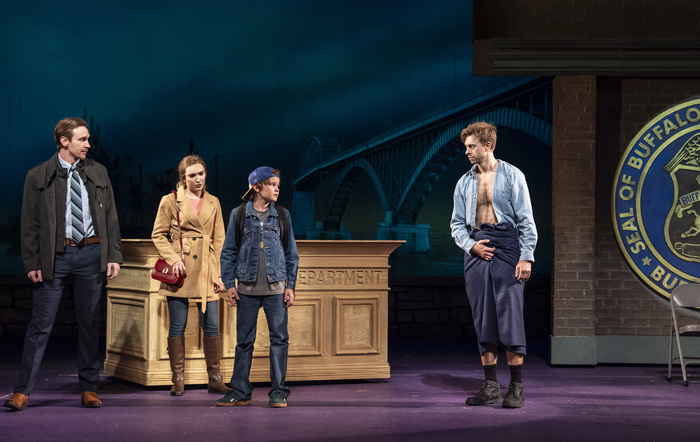 Photos: THE FULL MONTY at Paramount Theatre  Image