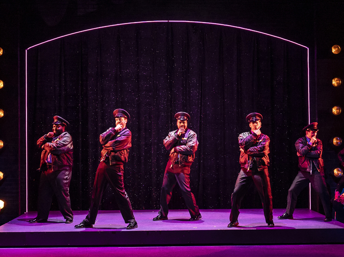 Photos: THE FULL MONTY at Paramount Theatre  Image