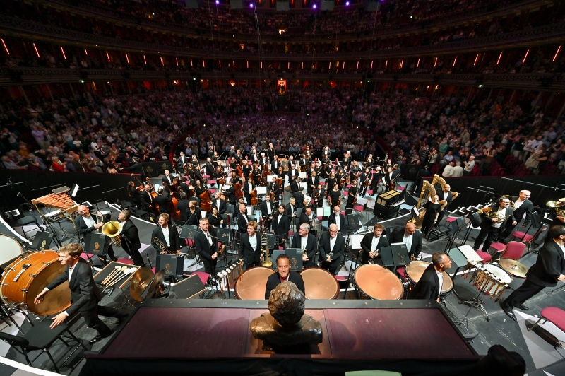 Review: BBC PROMS: PROM 58 – MÄKELÄ CONDUCTS SYMPHONIE FANTASTIQUE, Royal Albert Hall Image