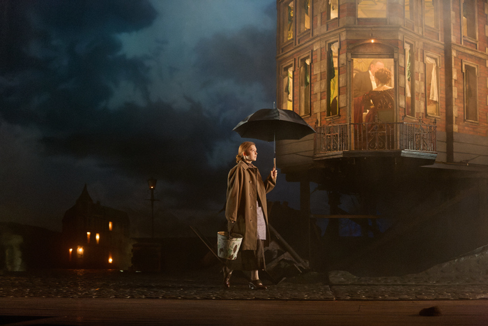 Photos: AN INSPECTOR CALLS is Now on UK Tour  Image