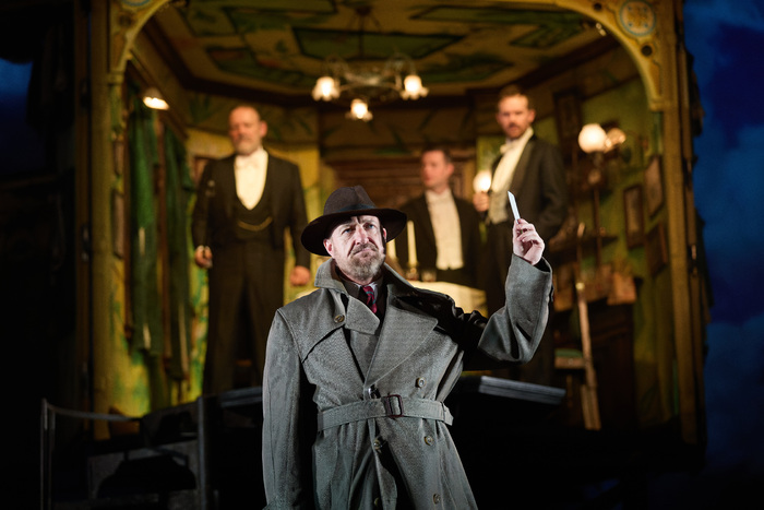 Photos: AN INSPECTOR CALLS is Now on UK Tour  Image