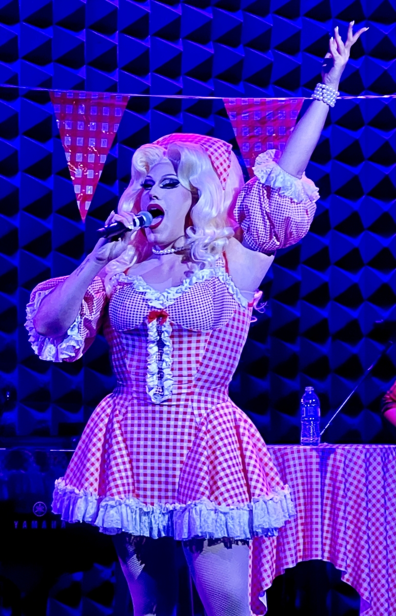 Review: KIKI BALL-CHANGE: HOE DOWN at Joe's Pub Image