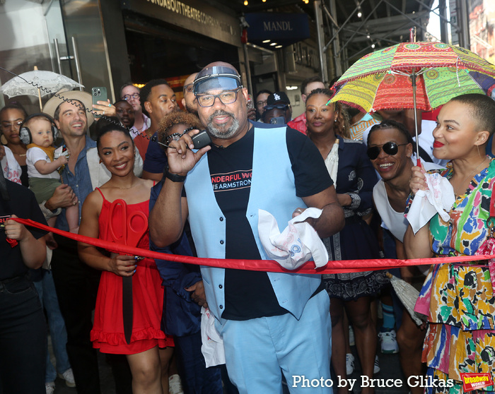 Jennie Harney-Fleming, James Monroe Iglehart, Christina Sajous, Kim Exum & The Cast o Photo