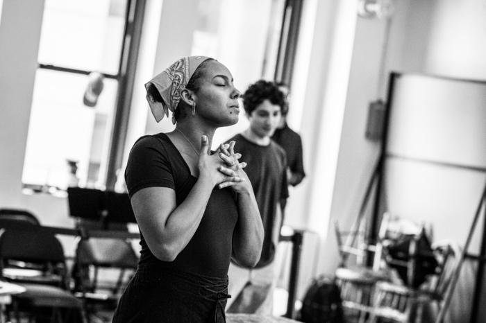 Photos: Jim Parsons and the Cast of OUR TOWN in Rehearsal Image