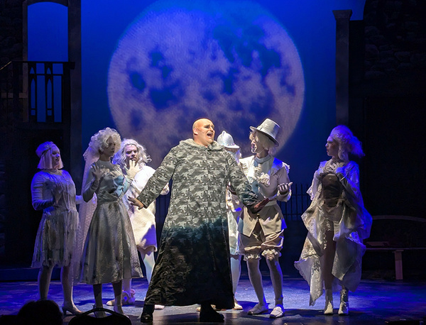 Photos: Circa '21 Dinner Playhouse Presents THE ADDAMS FAMILY  Image