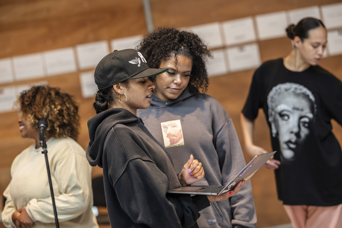 Photos: In Rehearsal for the UK Premiere of New Shakespeare-Inspired Musical, PLAY ON!  Image