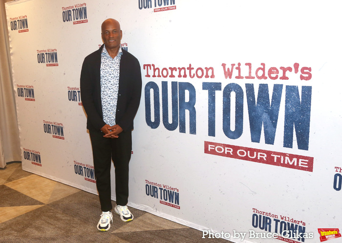Photos: The Cast of OUR TOWN Meets the Press Image