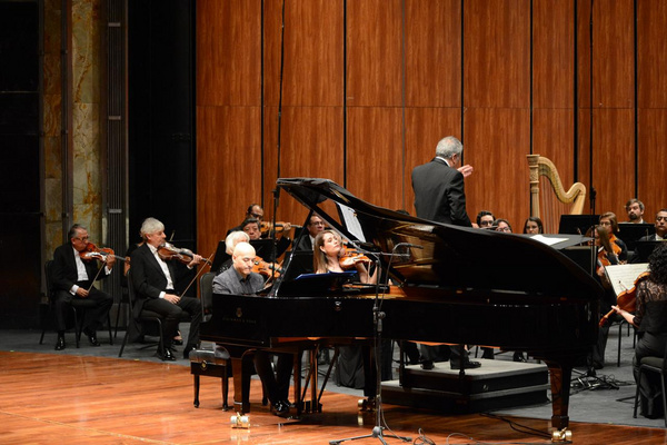 Photos: El Inbal Rinde Emotivo Homenaje Al Compositor Mexicano Gonzalo Curiel En El Palacio De Bellas Artes  Image