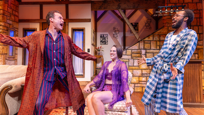 Photos: DON'T DRESS FOR DINNER at Laguna Playhouse  Image