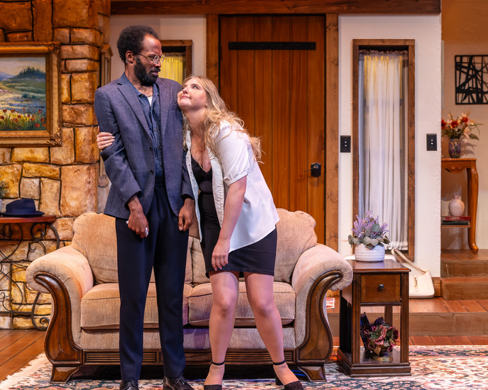 Photos: DON'T DRESS FOR DINNER at Laguna Playhouse Image