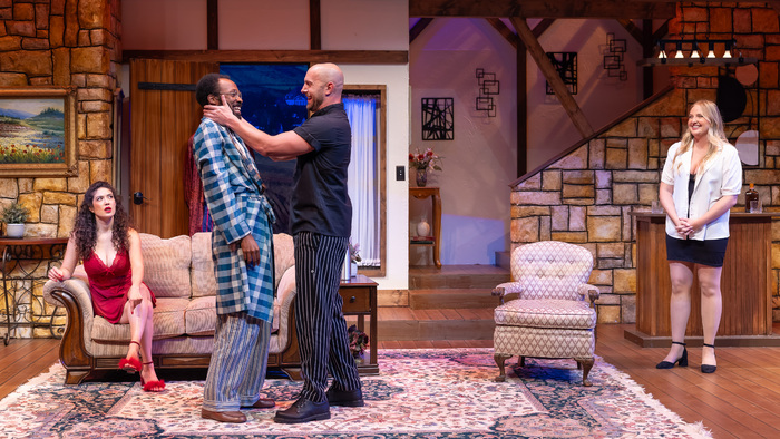 Photos: DON'T DRESS FOR DINNER at Laguna Playhouse Image