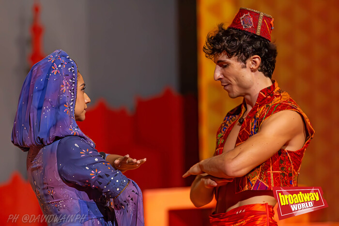 PHOTOS: Ferran Fabá es el nuevo ALADDIN en el Teatro Coliseum de Madrid  Image