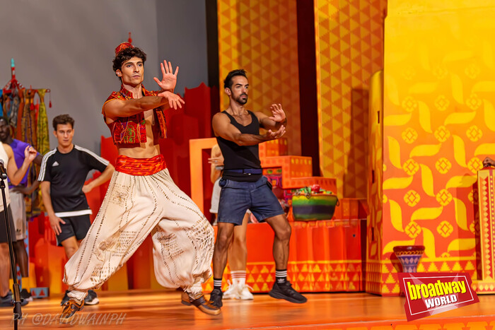 PHOTOS: Ferran Fabá es el nuevo ALADDIN en el Teatro Coliseum de Madrid  Image