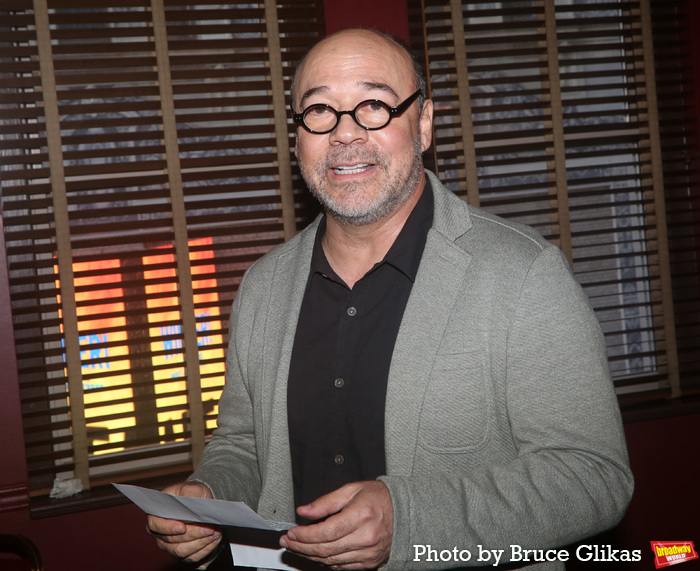 Danny Burstein  Photo