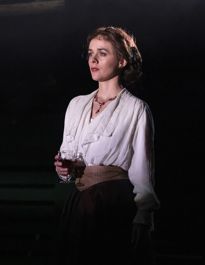 Photos: Max Bowden, Charlie Russell, and More Lead UK Tour of BIRDSONG  Image