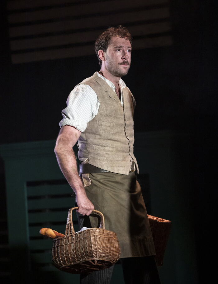 Photos: Max Bowden, Charlie Russell, and More Lead UK Tour of BIRDSONG  Image