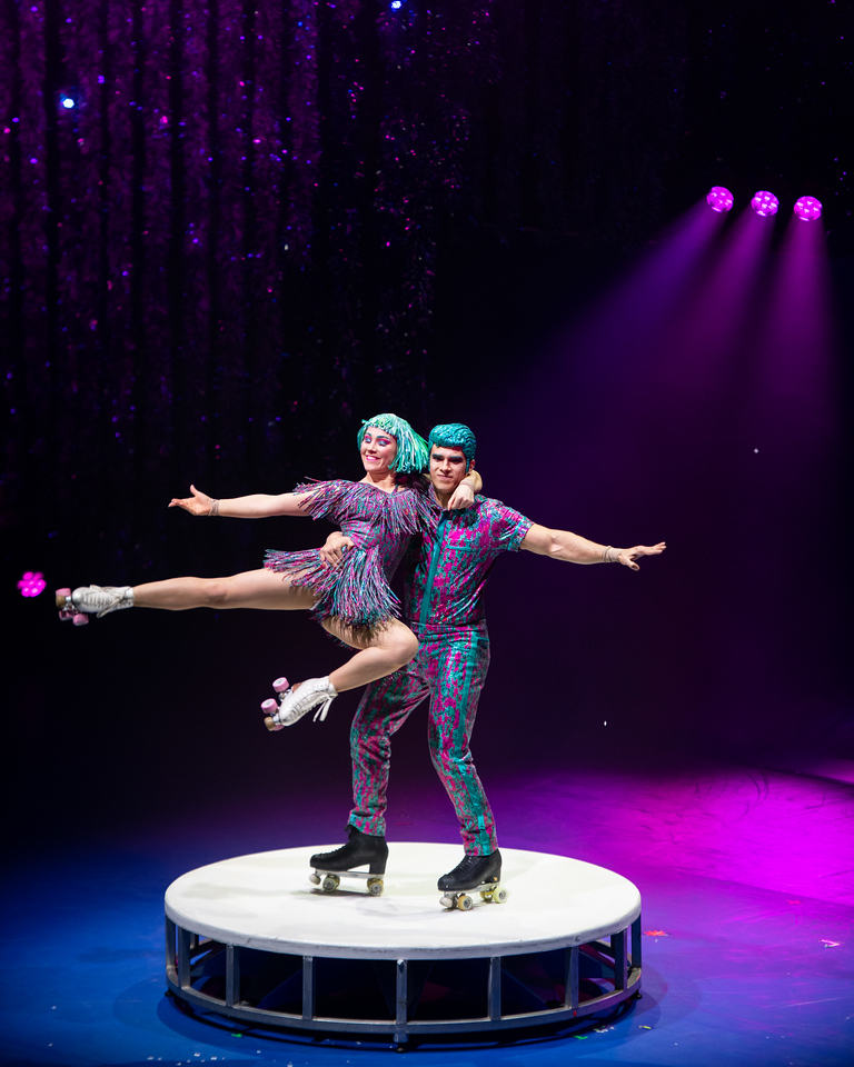 Feature: CIRQUE'S TWAS THE NIGHT BEFORE... at KC Music Hall  Image