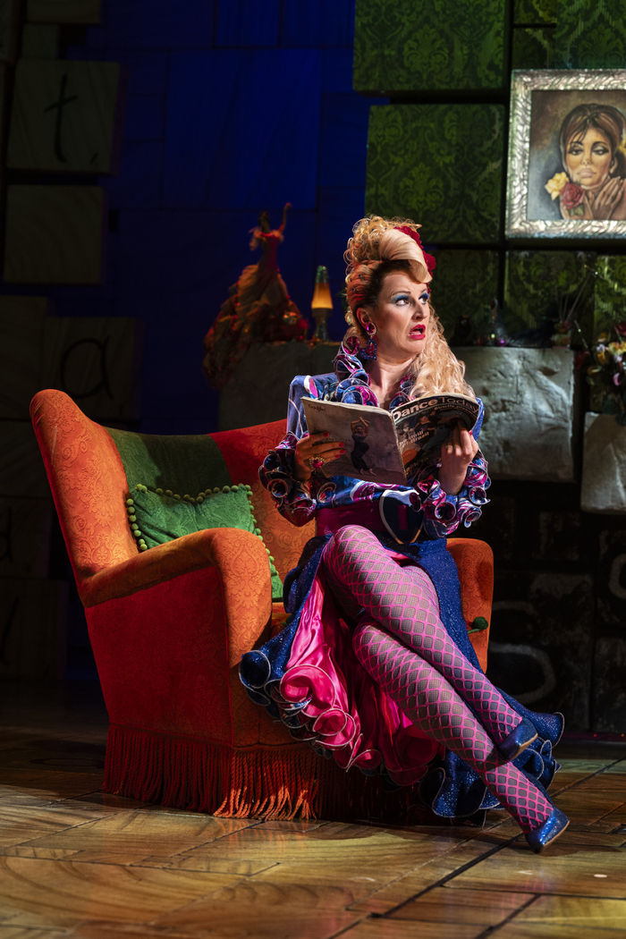 Photos: MATILDA THE MUSICAL Welcomes New Cast Members Image
