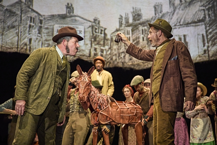 Photos: UK and Ireland Tour of WAR HORSE  Image