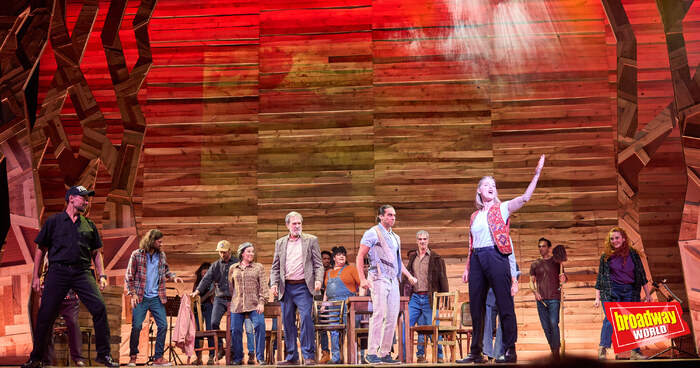 PHOTOS: COME FROM AWAY se presenta en el Teatro Marquina de Madrid Image
