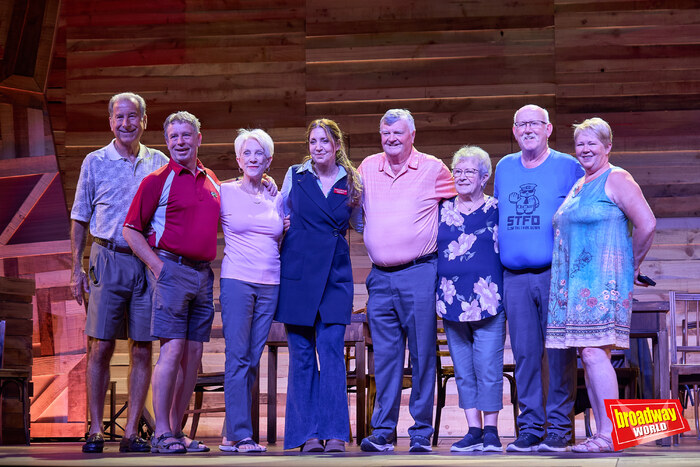 PHOTOS: COME FROM AWAY se presenta en el Teatro Marquina de Madrid  Image