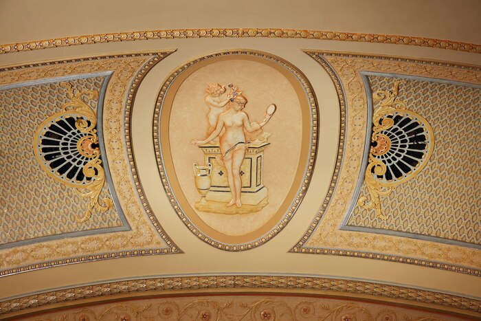 Photos: First Look Inside the Newly-Restored Majestic Theatre Image